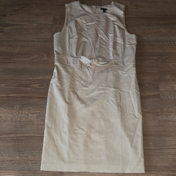 Ann Taylor Dresses & Skirts - Ann Taylor Cream Midi Dress with Belt